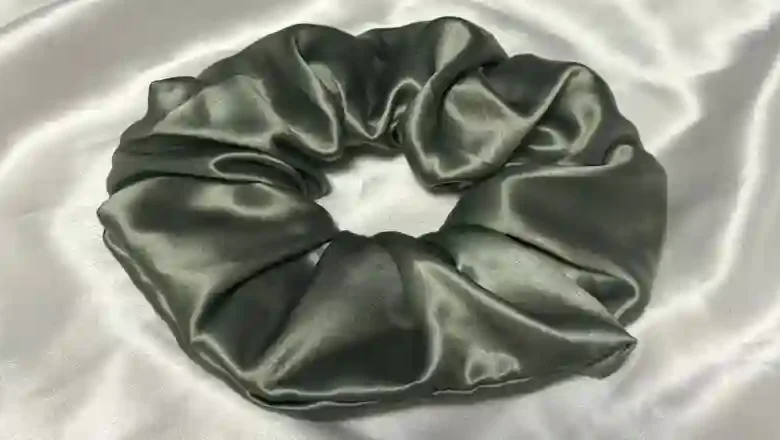 Oversized Mulberry Silk Scrunchie